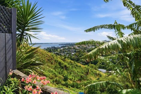 Photo of property in 43 Osprey Drive, Welcome Bay, Tauranga, 3112