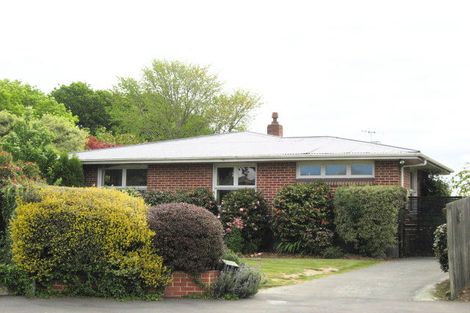 Photo of property in 30 Hadlow Place, Burnside, Christchurch, 8041