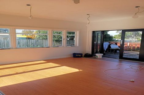 Photo of property in 125 East Tamaki Road, Papatoetoe, Auckland, 2025