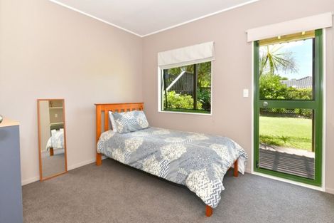 Photo of property in 18 Whale Cove, Stanmore Bay, Whangaparaoa, 0932