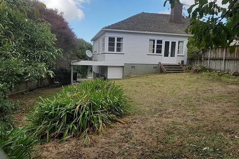 Photo of property in 79 Namata Road, One Tree Hill, Auckland, 1061