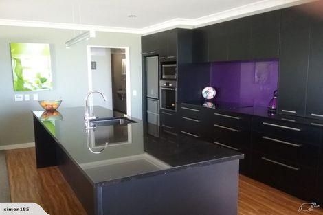 Photo of property in 6 Belleview Terrace, Mount Pleasant, Christchurch, 8081