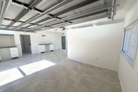 Photo of property in 311 Chapel Road, Flat Bush, Auckland, 2016