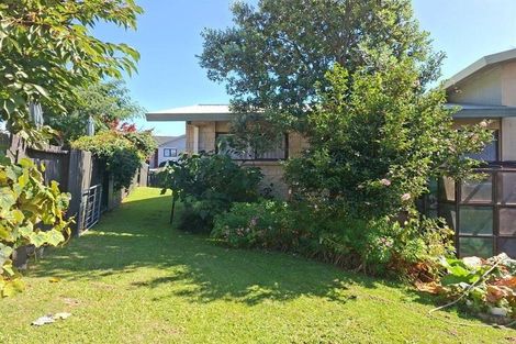 Photo of property in 16a Ruamoana Place, Omokoroa, 3114
