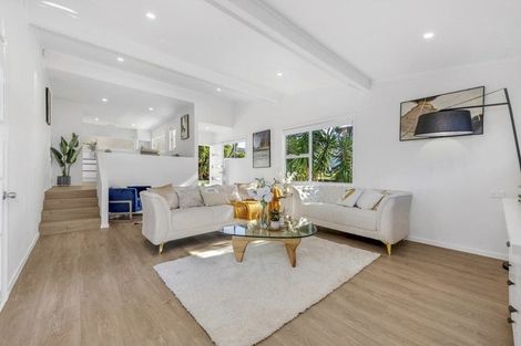 Photo of property in 5 Astor Place, Manurewa, Auckland, 2102