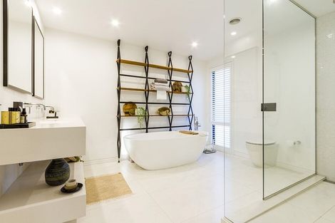 Photo of property in 41 Milford Road, Milford, Auckland, 0620