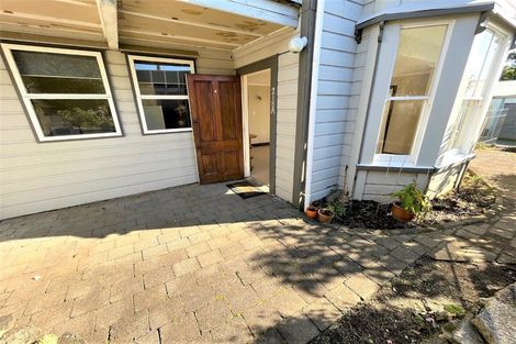 Photo of property in 218 Frankley Road, Frankleigh Park, New Plymouth, 4310