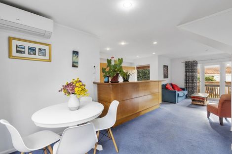 Photo of property in 4/14a Glenmore Street, Thorndon, Wellington, 6011