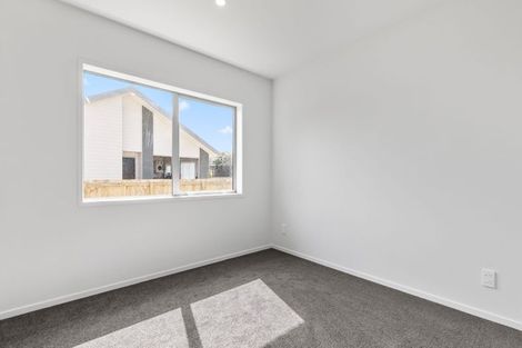 Photo of property in 12 Guy King Place, Huntly, 3700