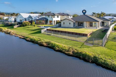 Photo of property in 150 Oriental Parade, Papamoa Beach, Papamoa, 3118