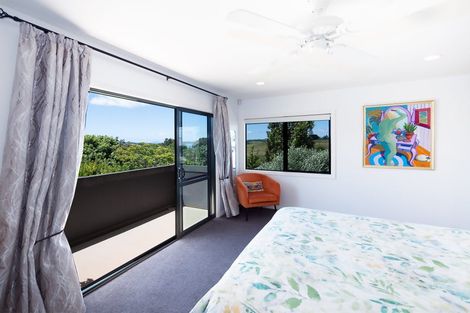 Photo of property in 28 Skudders Beach Road, Kerikeri, 0294