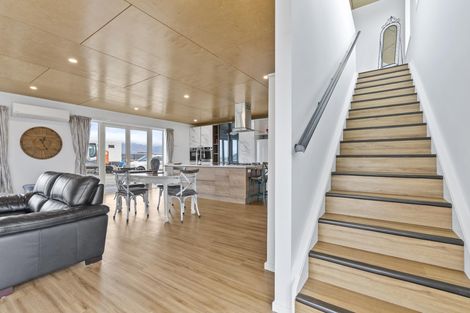 Photo of property in 5 De Havilland Drive, Pukaki, 7999