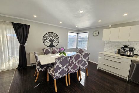 Photo of property in 34 Seddon Street, Wallaceville, Upper Hutt, 5018