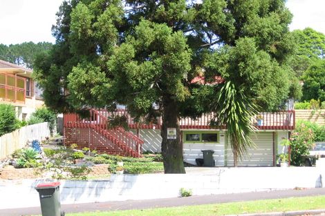Photo of property in 15 Terry Street, Blockhouse Bay, Auckland, 0600