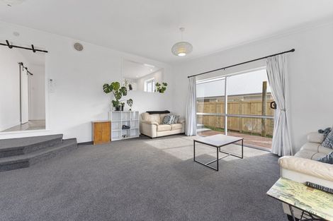 Photo of property in 4 Raleigh Street, Vogeltown, New Plymouth, 4310