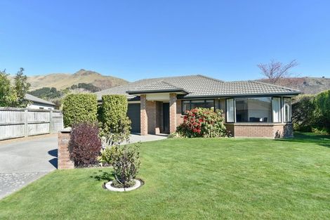 Photo of property in 39 Mauger Drive, Heathcote Valley, Christchurch, 8022