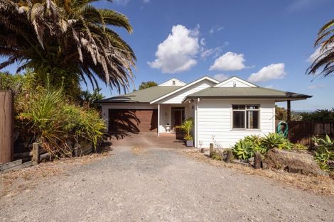 Photo of property in 6 Penny Place, Welcome Bay, Tauranga, 3175