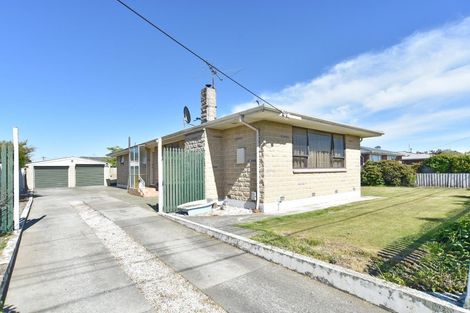 Photo of property in 5 Mortlake Street, Islington, Christchurch, 8042