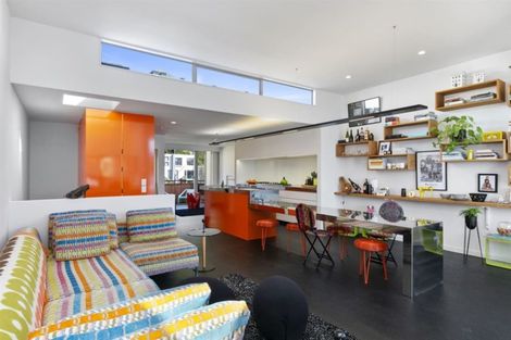 Photo of property in Marrakech Cafe, 15/305 Evans Bay Parade, Hataitai, Wellington, 6021