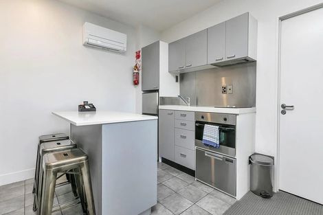 Photo of property in 301/31 Davis Crescent, Newmarket, Auckland, 1023