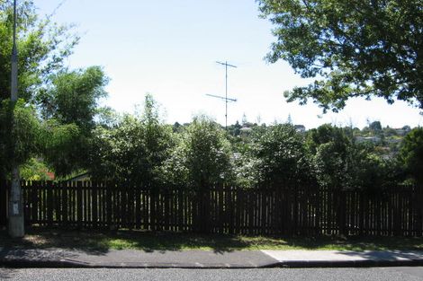 Photo of property in 17 Nor'east Drive, Northcross, Auckland, 0632