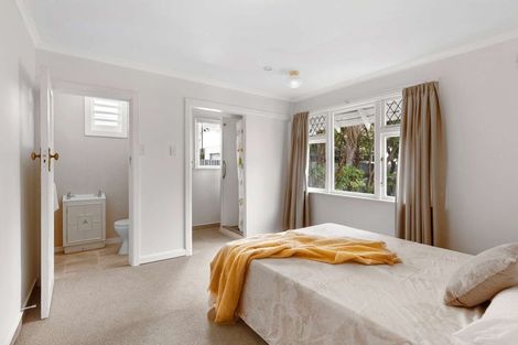 Photo of property in 4 Douglas Street, West End, Palmerston North, 4412