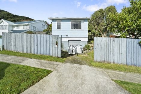 Photo of property in 26 Antrim Crescent, Wainuiomata, Lower Hutt, 5014