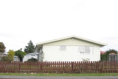 Photo of property in 49 Caernarvon Drive, Flaxmere, Hastings, 4120