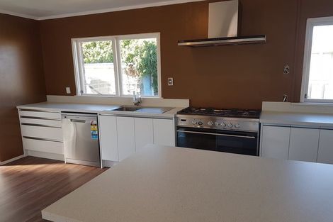 Photo of property in 267 Oxford Street, South Dunedin, Dunedin, 9012