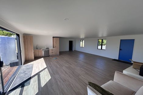 Photo of property in 1268 East Coast Road, Redvale, Albany, 0794