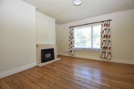 Photo of property in 20 Tyne Street, Carterton, 5713