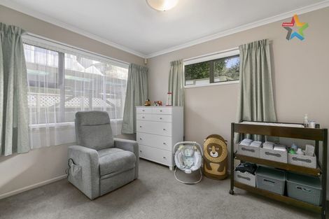 Photo of property in 10 Jacaranda Grove, Maungaraki, Lower Hutt, 5010