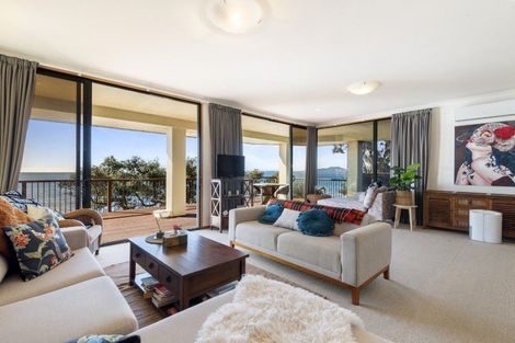 Photo of property in 19 View Road, Campbells Bay, Auckland, 0630