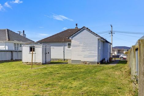 Photo of property in 15 Cameron Crescent, Masterton, 5810