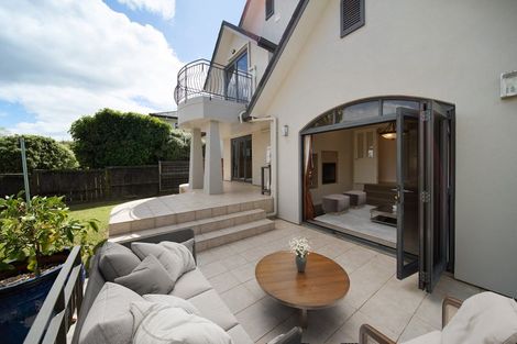 Photo of property in 25 Brooke Ridge Rise, East Tamaki Heights, Auckland, 2016