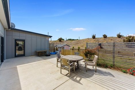 Photo of property in 174 Harakeke Road, Te Horo, Otaki, 5581