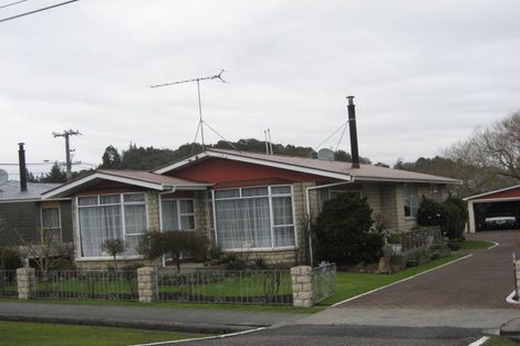 Photo of property in 33 Inverness Street, Dunollie, Runanga, 7803