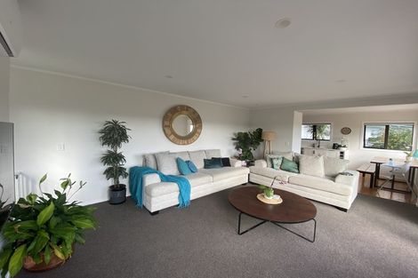 Photo of property in 43 Everard Avenue, Army Bay, Whangaparaoa, 0930