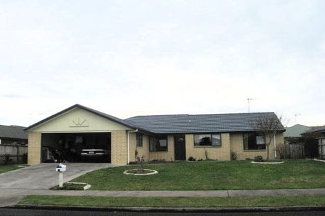 Photo of property in 19 Newfield Drive, Fairview Downs, Hamilton, 3214