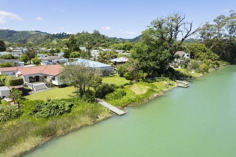 Photo of property in 12 Oak Street, Mangapapa, Gisborne, 4010