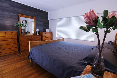 Photo of property in 140 Deep Creek Road, Torbay, Auckland, 0630