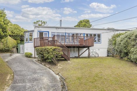Photo of property in 33 Bankot Crescent, Ngaio, Wellington, 6035