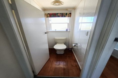 Photo of property in 42 Bracken Road, Paparangi, Wellington, 6037