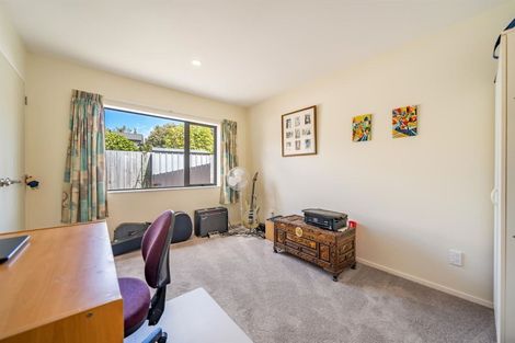 Photo of property in 31 Rossiter Avenue, Waterloo, Lower Hutt, 5011