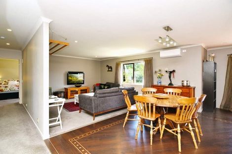 Photo of property in 61 Church Street, Oxford, 7430