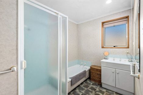 Photo of property in 34 Burgess Street, Green Island, Dunedin, 9018