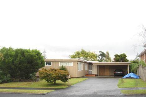 Photo of property in 15 Pooley Street, Pakuranga Heights, Auckland, 2010
