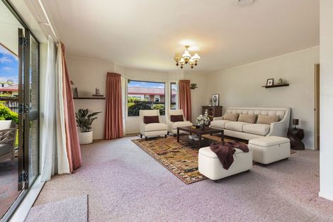 Photo of property in 131b Parrs Cross Road, Glen Eden, Auckland, 0612