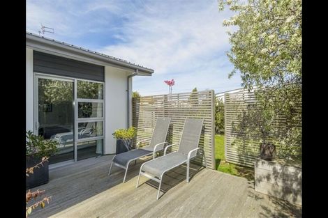 Photo of property in 29 Woodhaven Place, Parklands, Christchurch, 8083