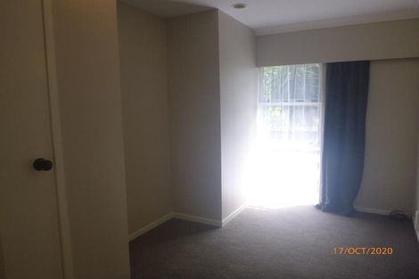 Photo of property in 2/1b Divich Avenue, Te Atatu South, Auckland, 0610